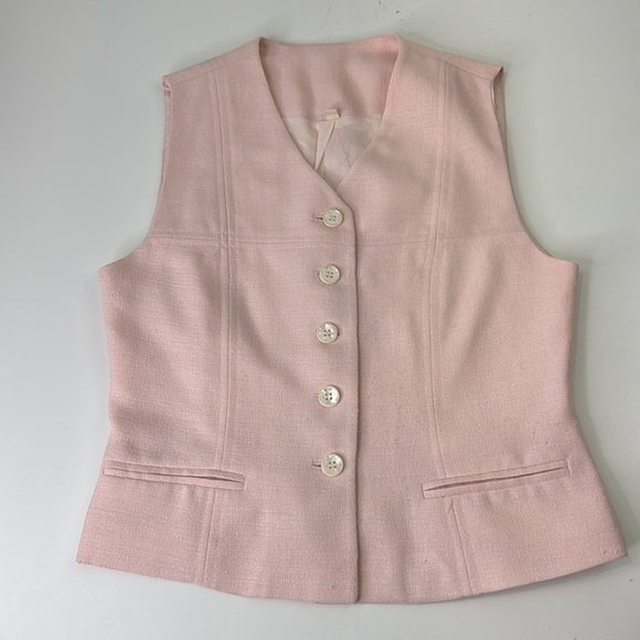 Elegant Pink Women's Tailored Vest - Picture 4 of 8
